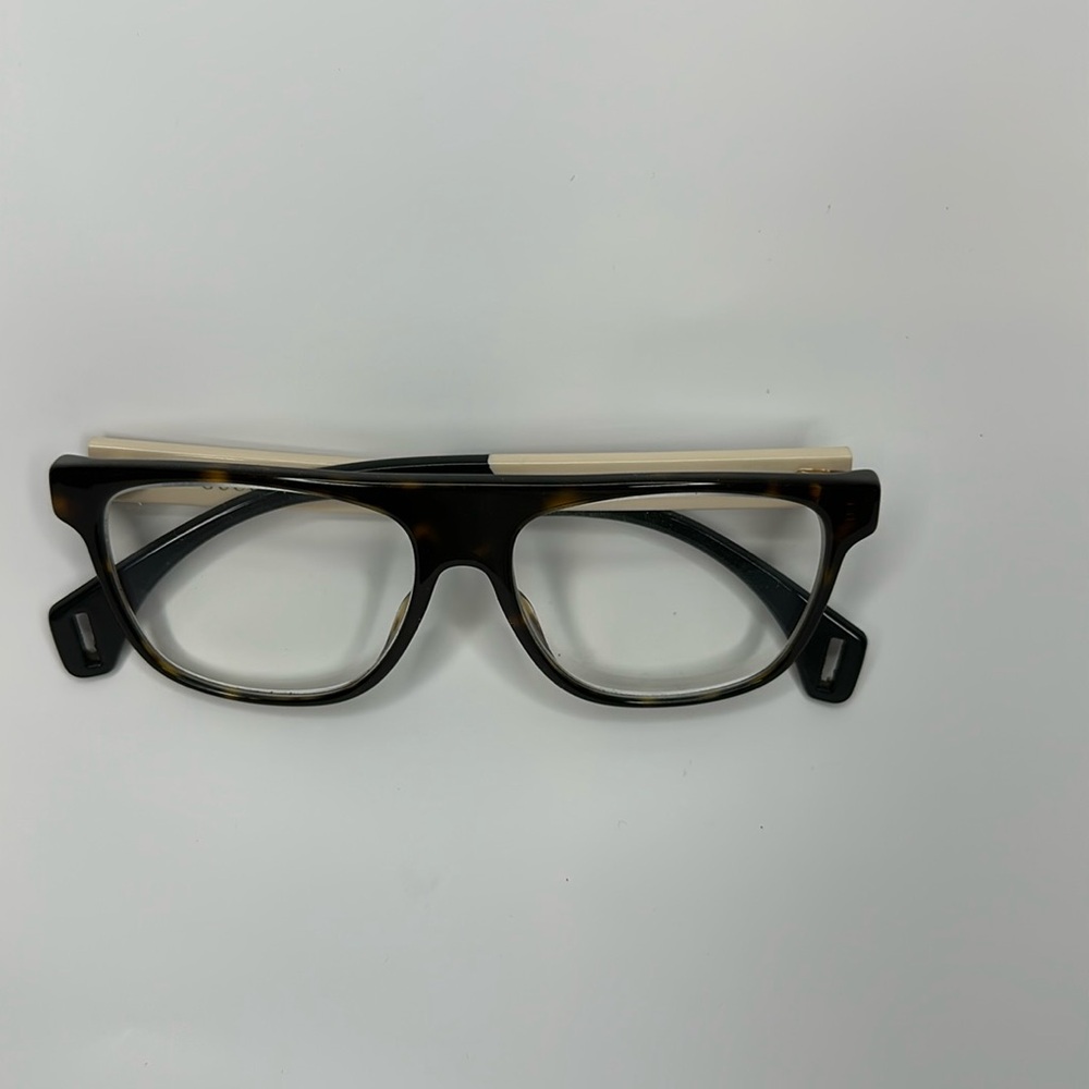 Gucci glasses